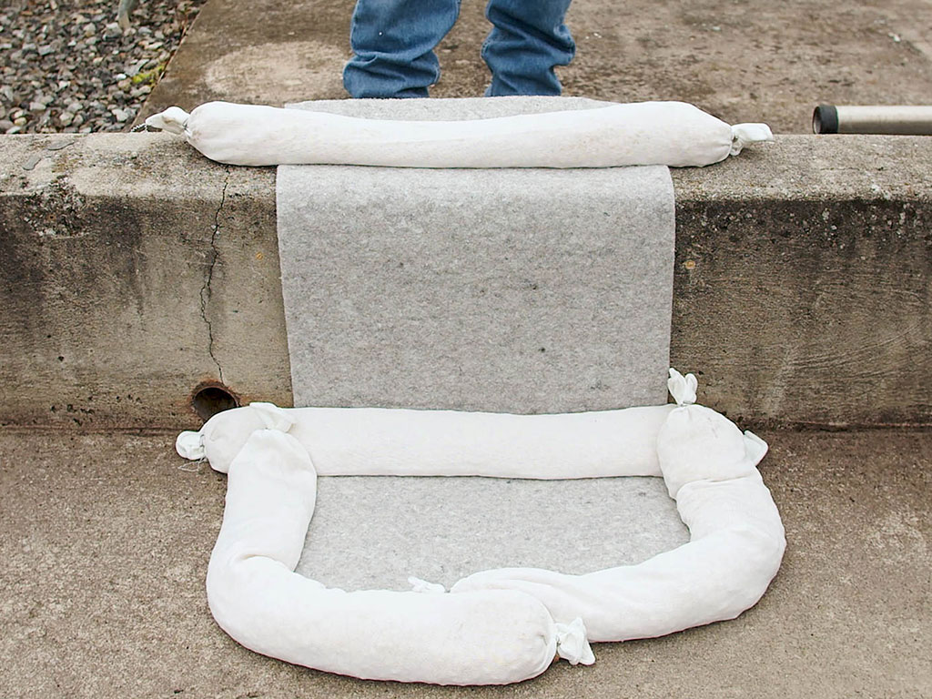 Drainiac Pre-Filter System for Above-Ground Containment