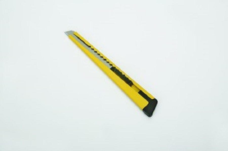 UTILITY KNIFE, SNAP-OFF, 9MM, 13 SEGMENT